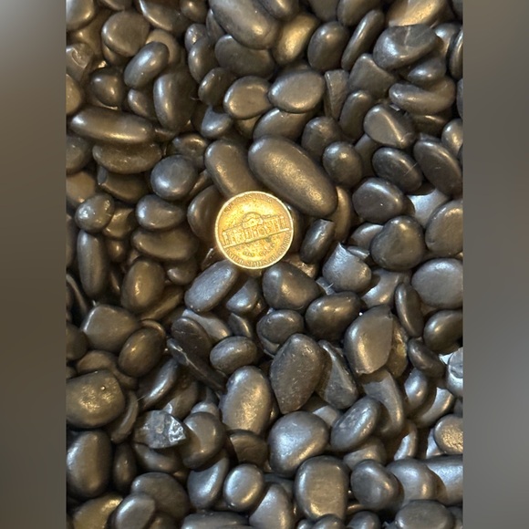 Black Decorative Pebbles - Smooth River Rock - Picture 2 of 4